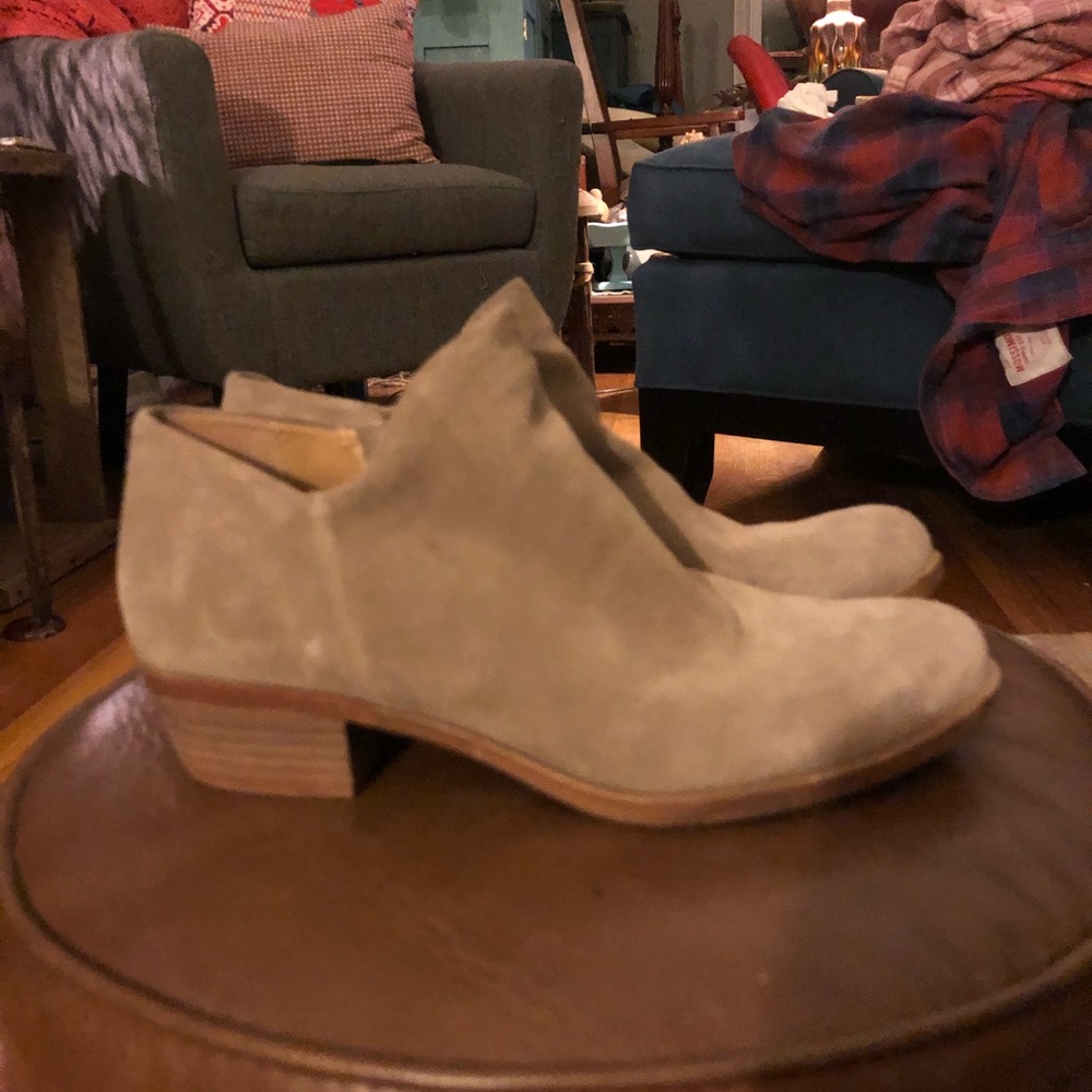 Lucky Brand booties